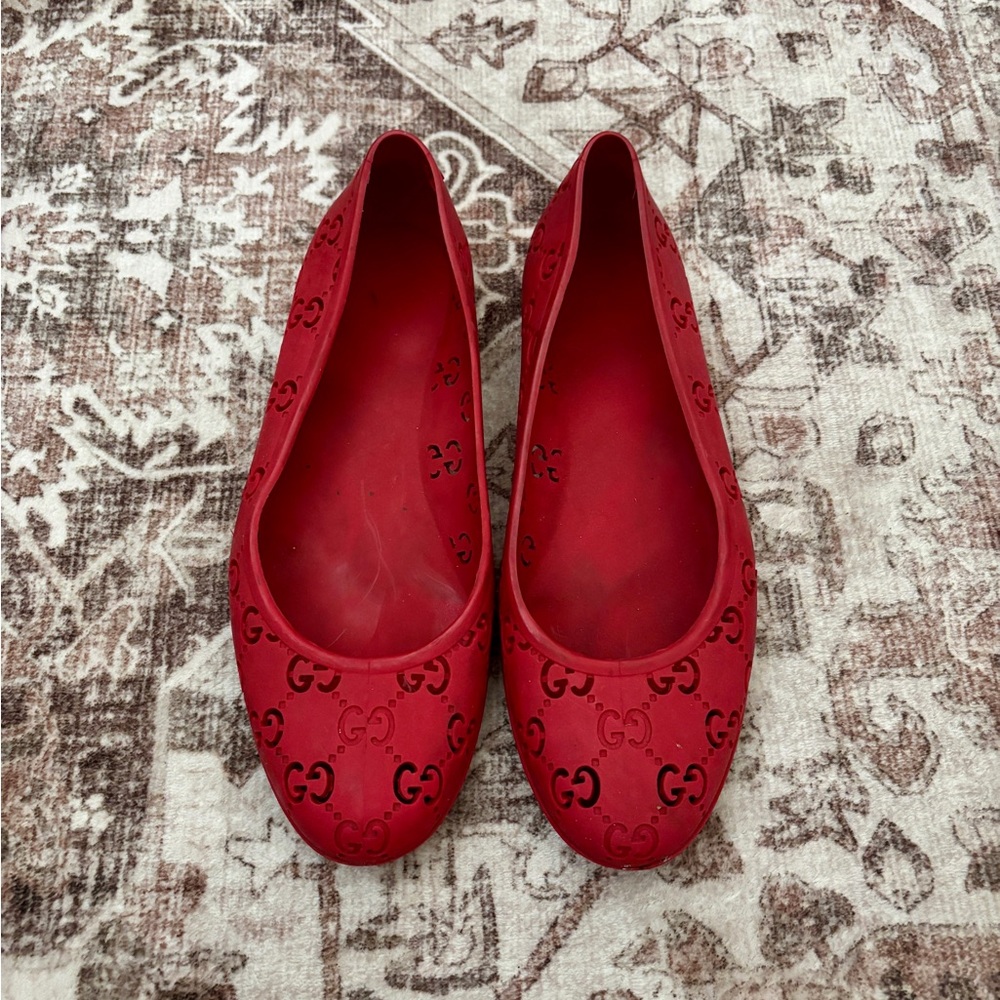 Gucci Red Logo Flats 40 9